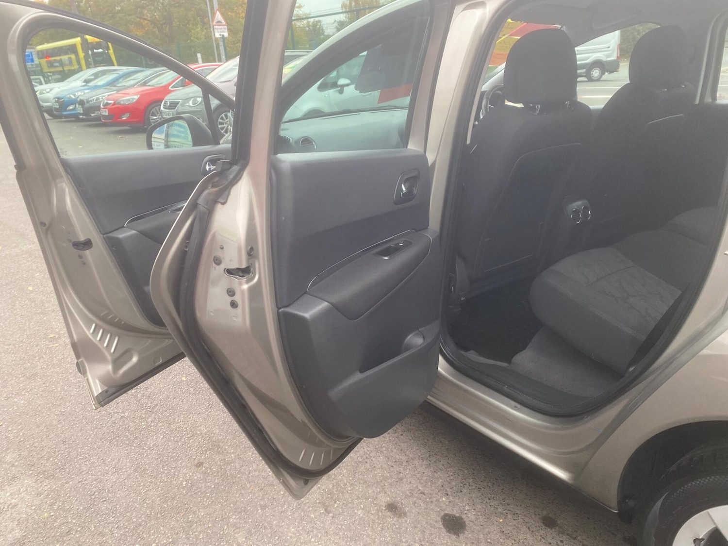 Used Peugeot 3008 2011 for sale - 76539608: Photo 25