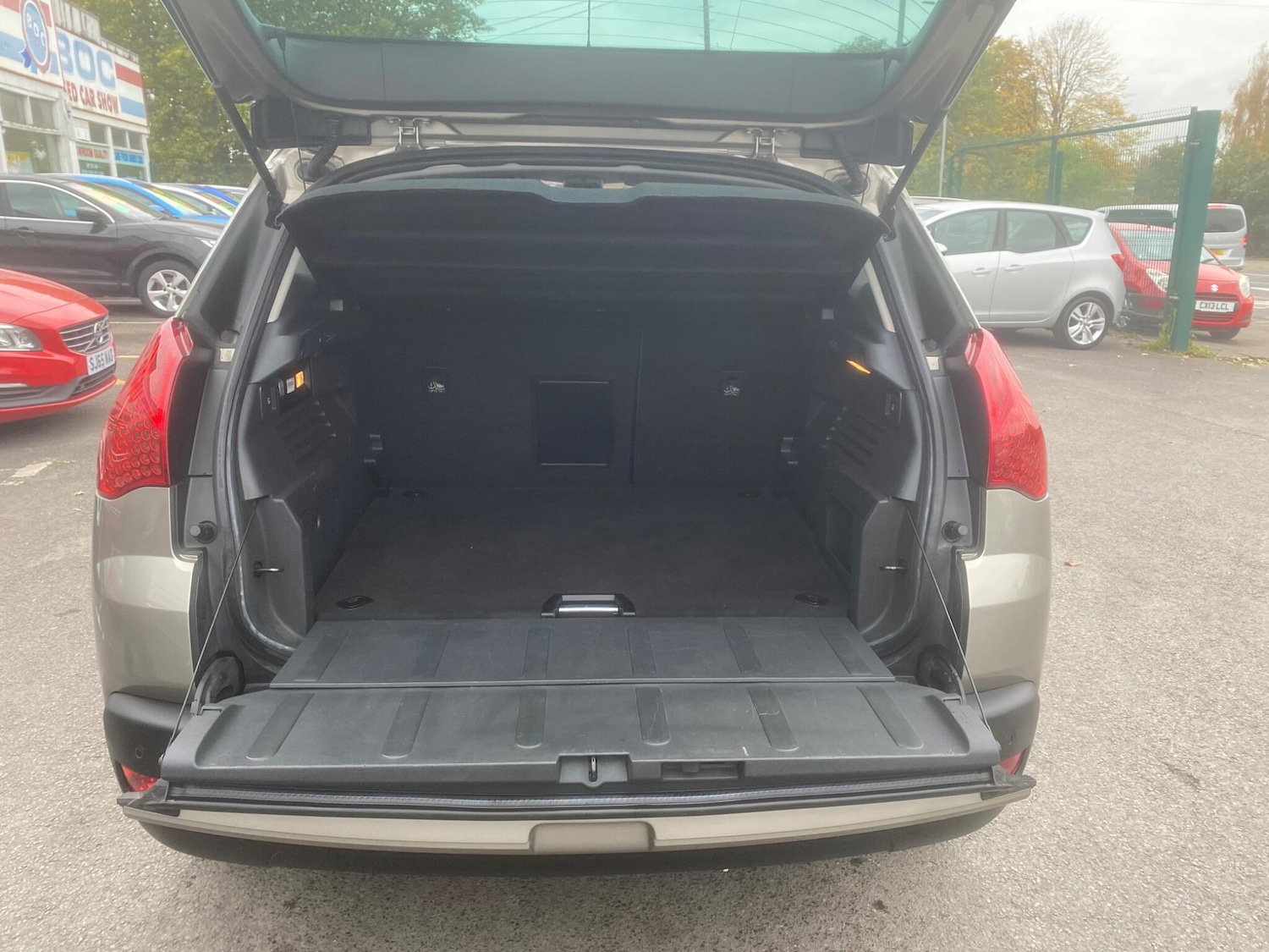 Used Peugeot 3008 2011 for sale - 76539608: Photo 29