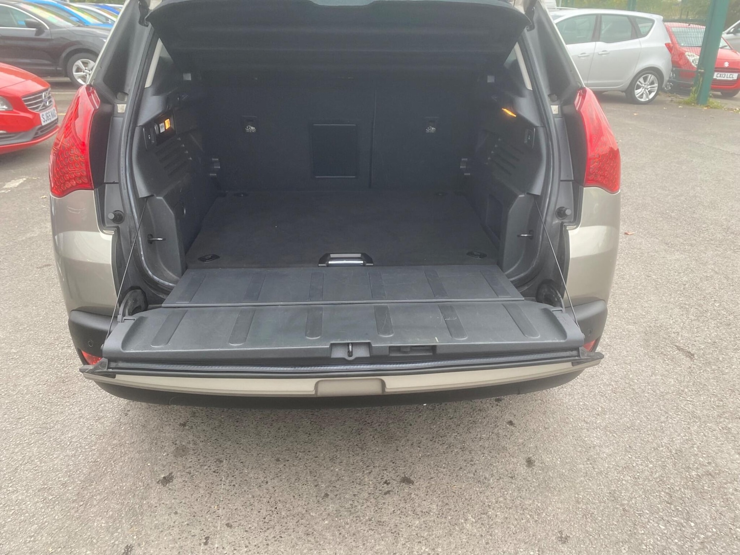 Used Peugeot 3008 2011 for sale - 76539608: Photo 30