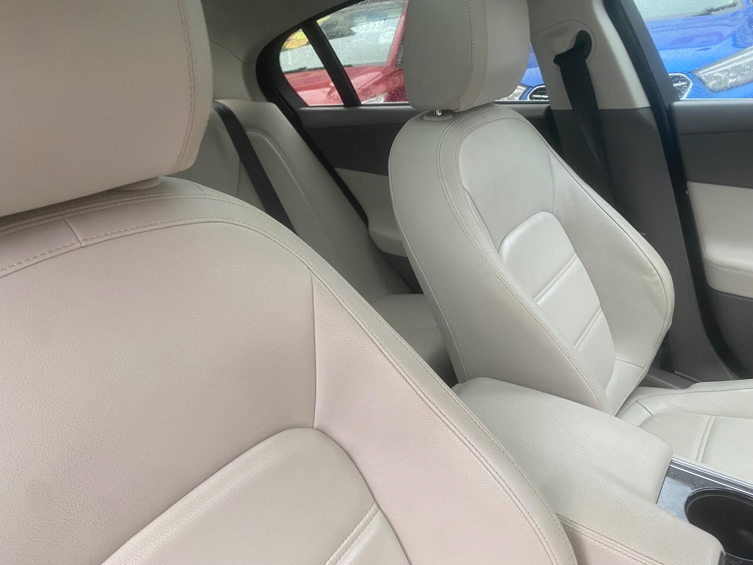 Used Jaguar XE 2016 for sale - 77291619: Photo 20