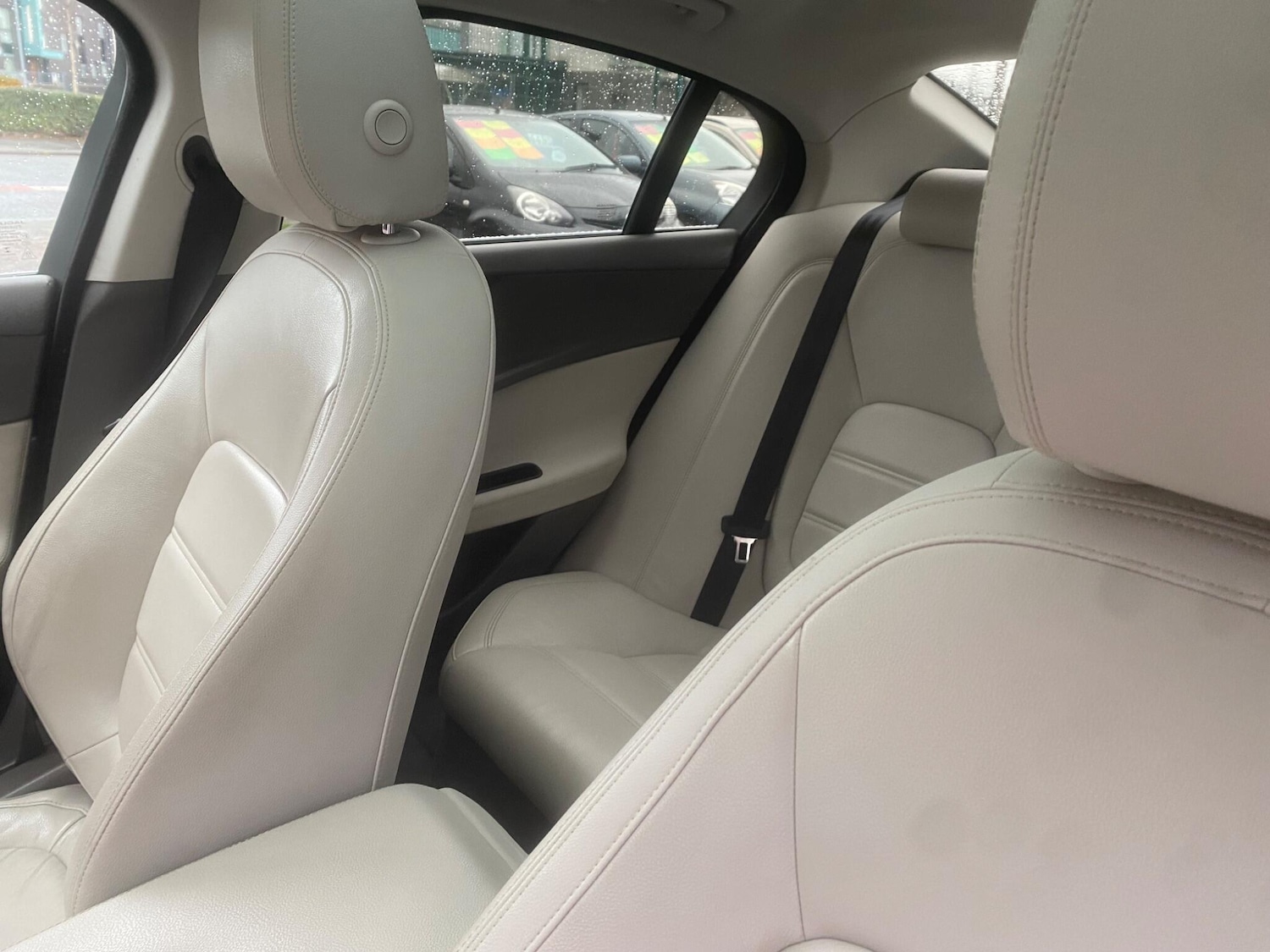 Used Jaguar XE 2016 for sale - 77291619: Photo 21