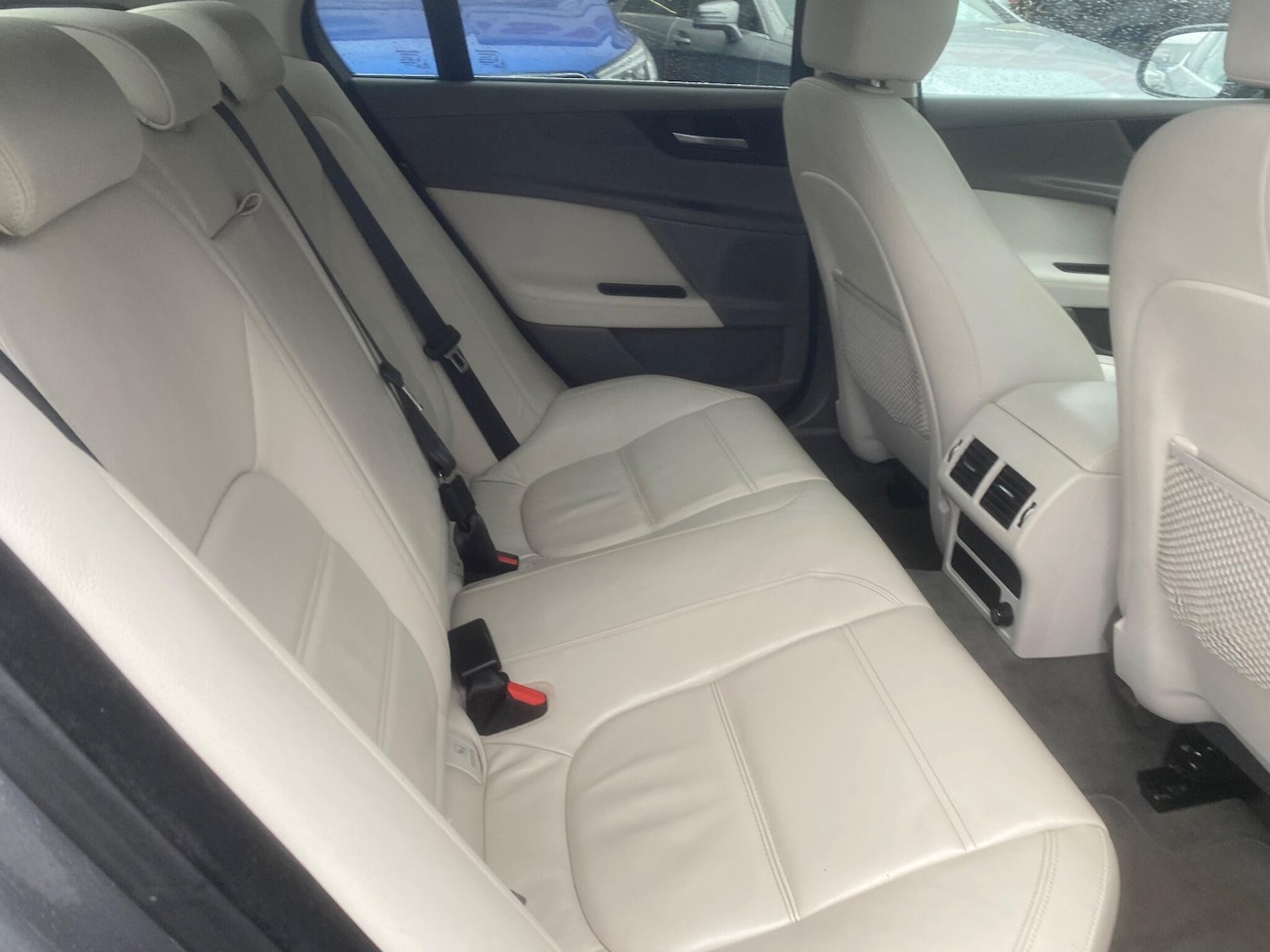 Used Jaguar XE 2016 for sale - 77291619: Photo 29