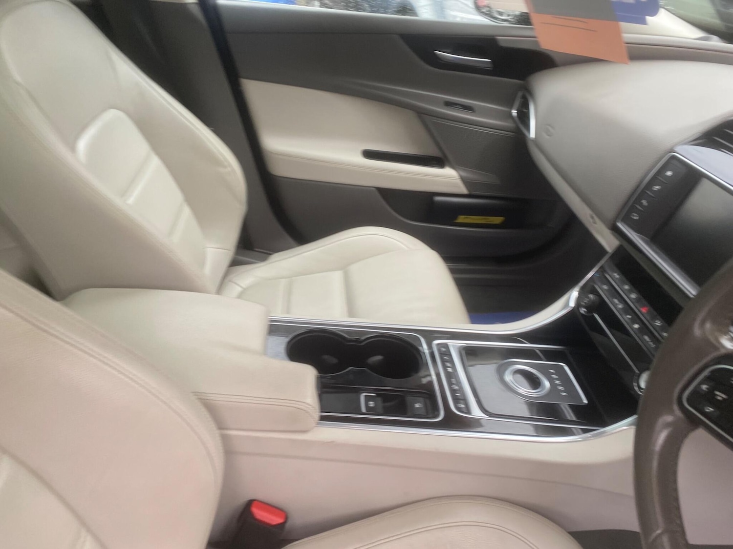 Used Jaguar XE 2016 for sale - 77291619: Photo 47