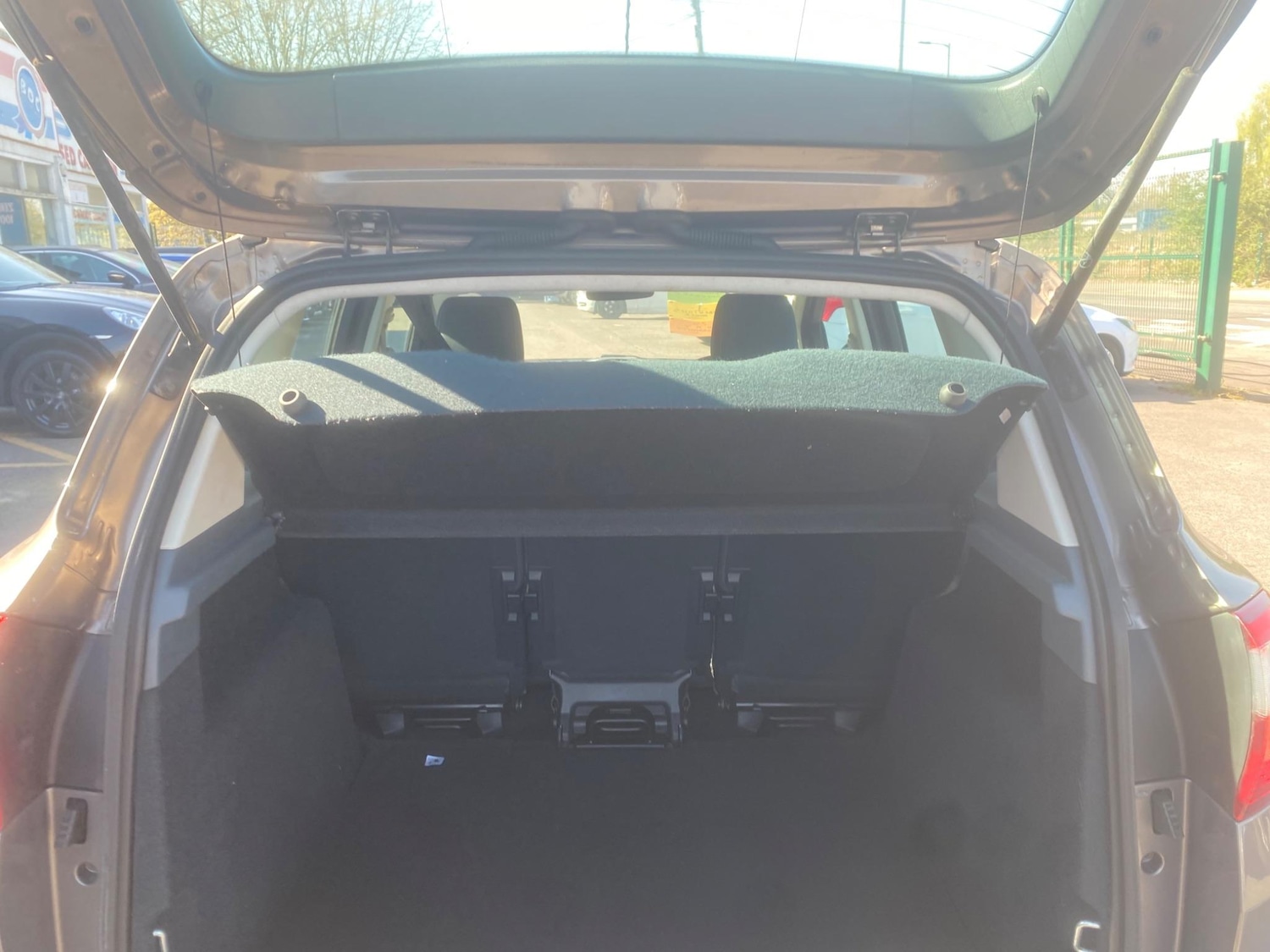 Used Ford C-Max 2013 for sale - 76550111: Photo 34