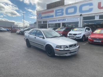 Used Volvo S40 2004 for sale - 76990935: Photo