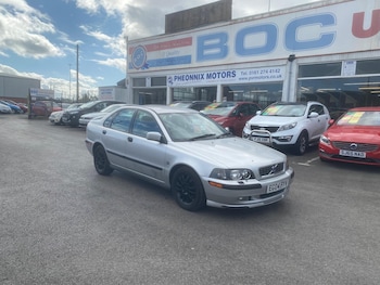 Used Volvo S40 2004 for sale - 76990935: Photo