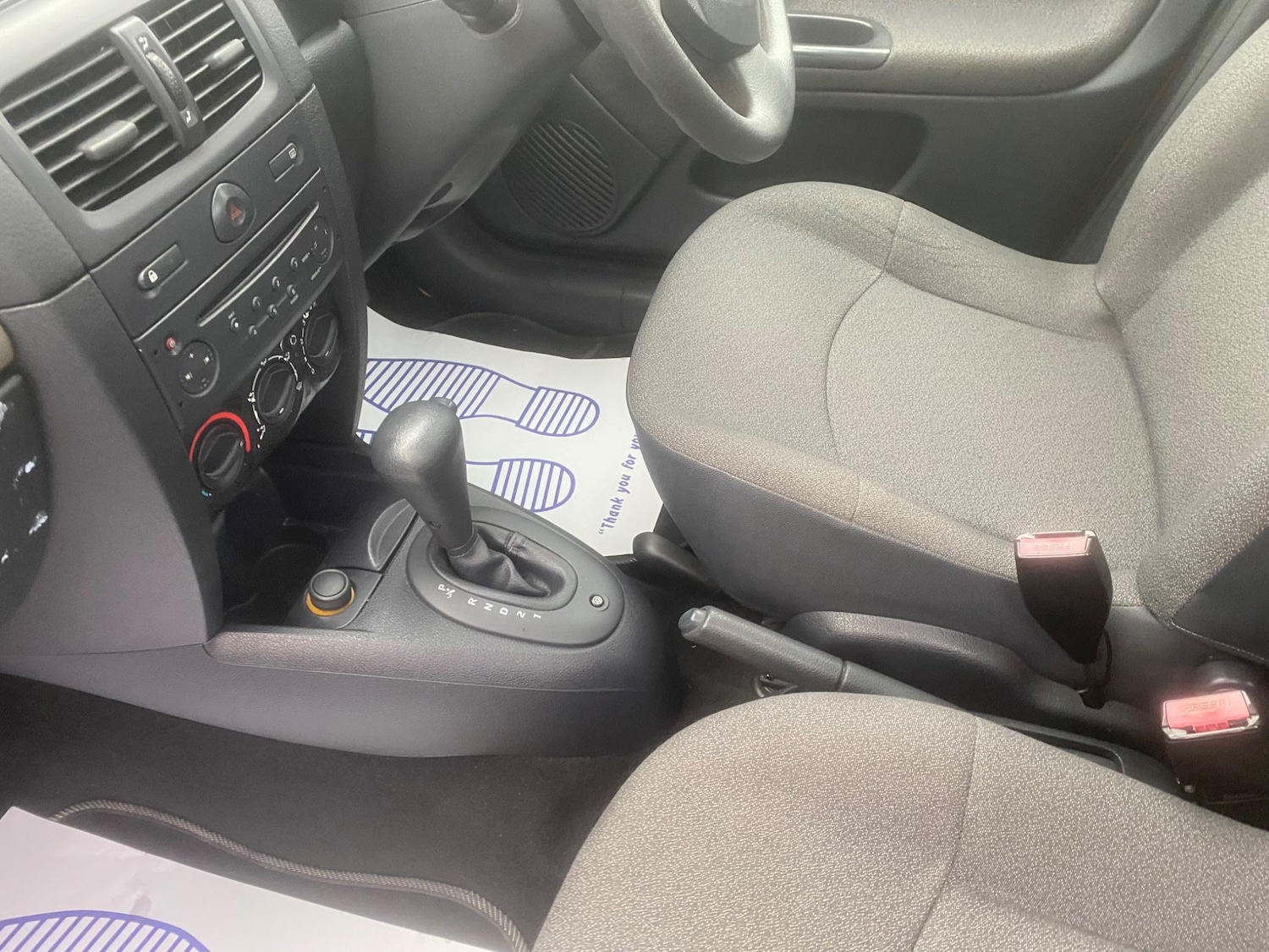 Used Renault Clio for sale - 76551102: Photo 19