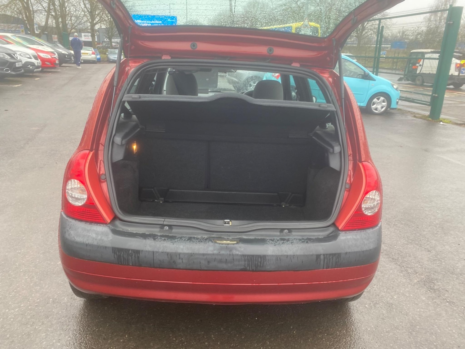 Used Renault Clio for sale - 76551102: Photo 38