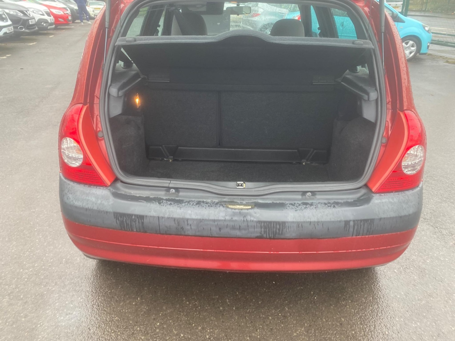 Used Renault Clio for sale - 76551102: Photo 39