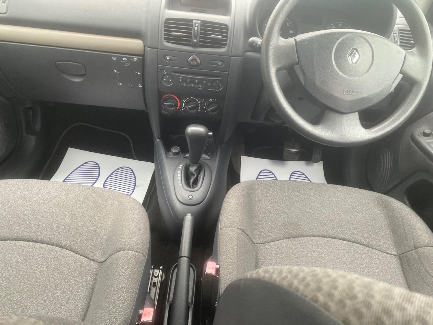 Used Renault Clio for sale - 76551102: Photo 46