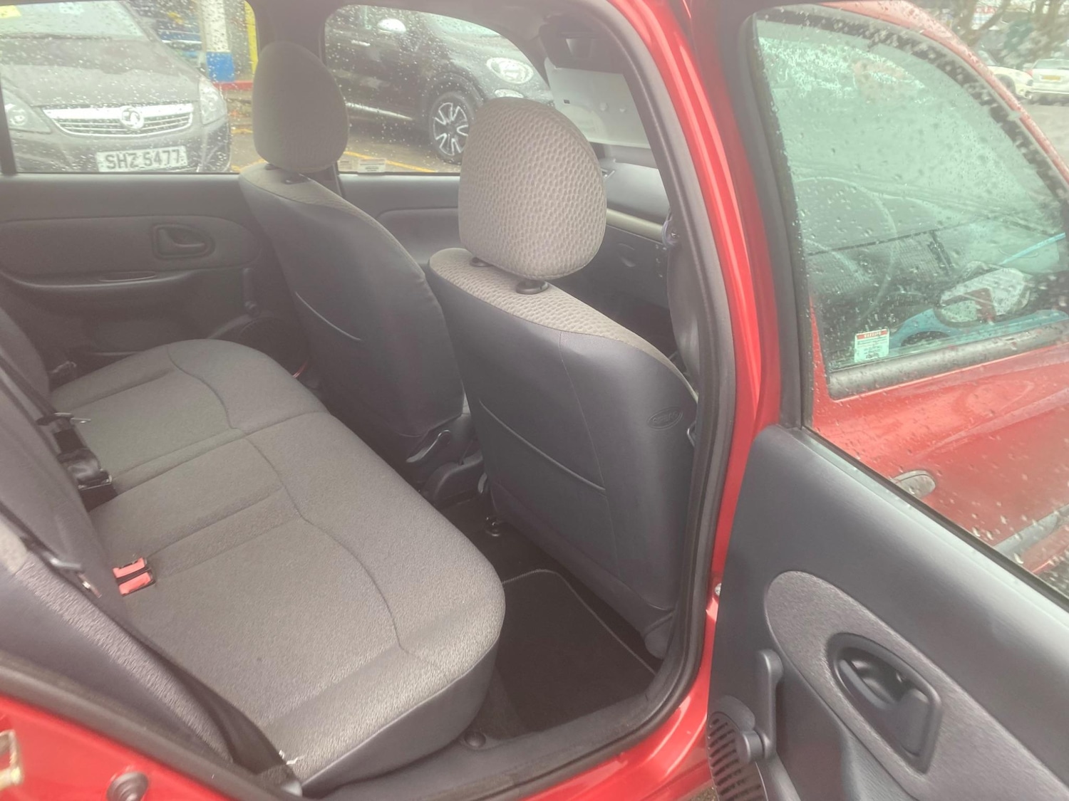 Used Renault Clio for sale - 76551102: Photo 53