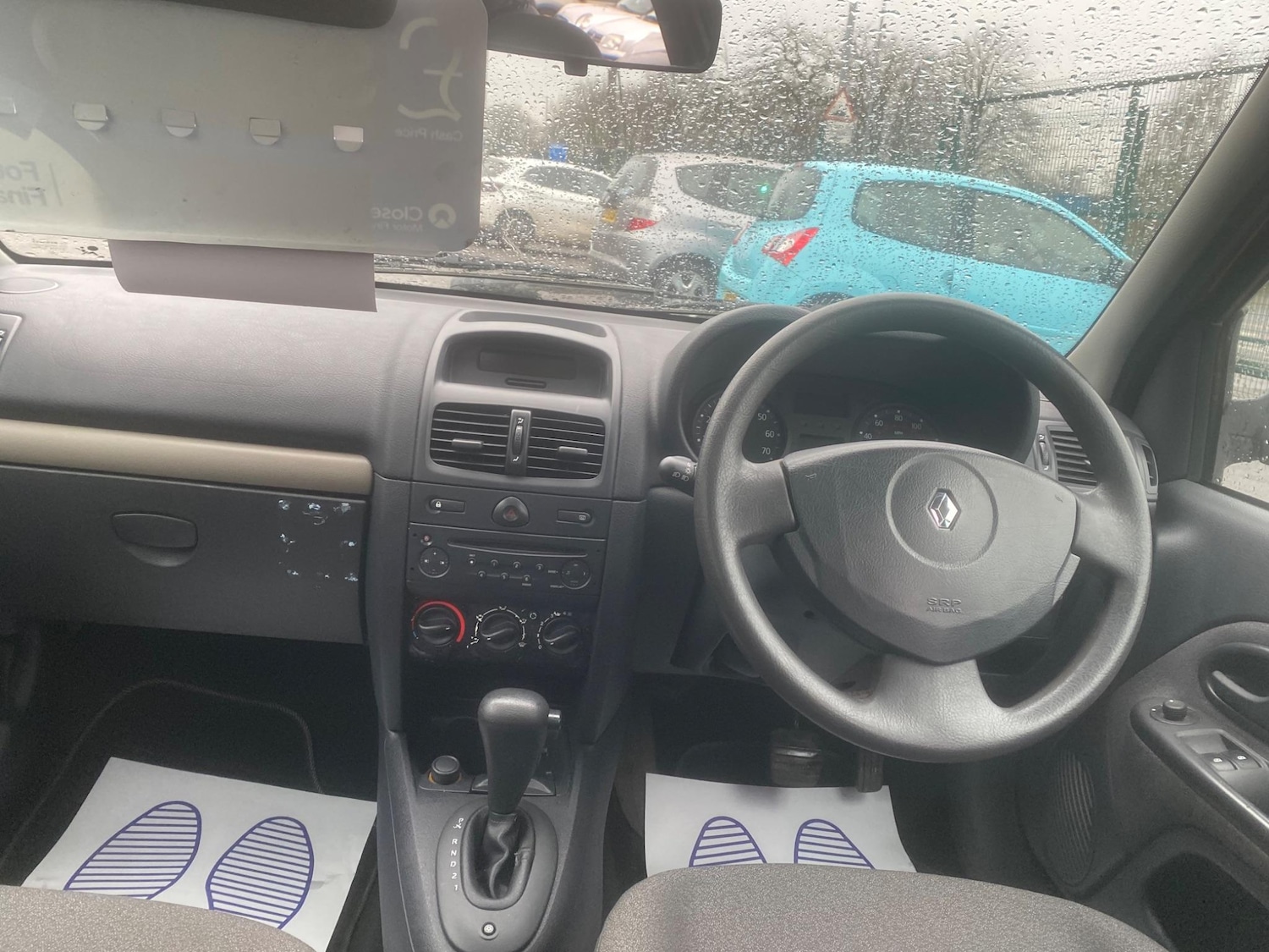 Used Renault Clio for sale - 76551102: Photo 54