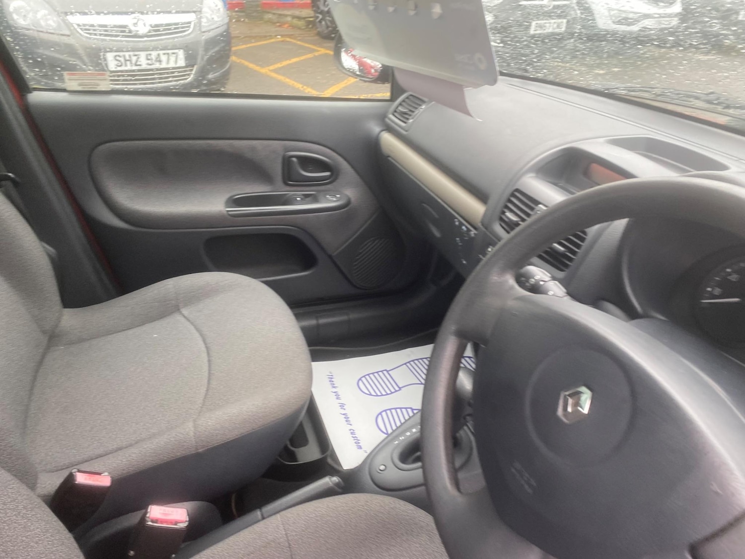 Used Renault Clio for sale - 76551102: Photo 59