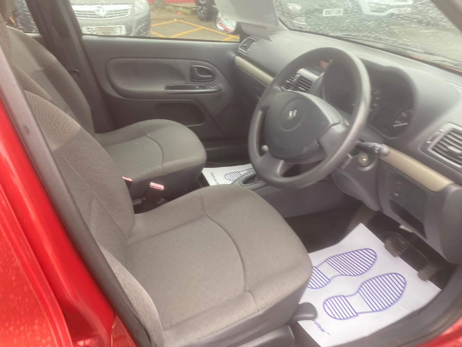 Used Renault Clio for sale - 76551102: Photo 62