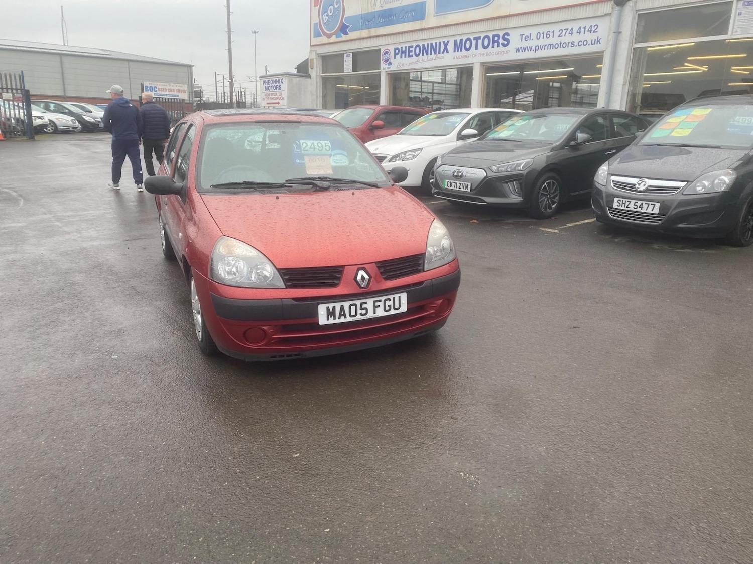 Used Renault Clio for sale - 76551102: Photo 77