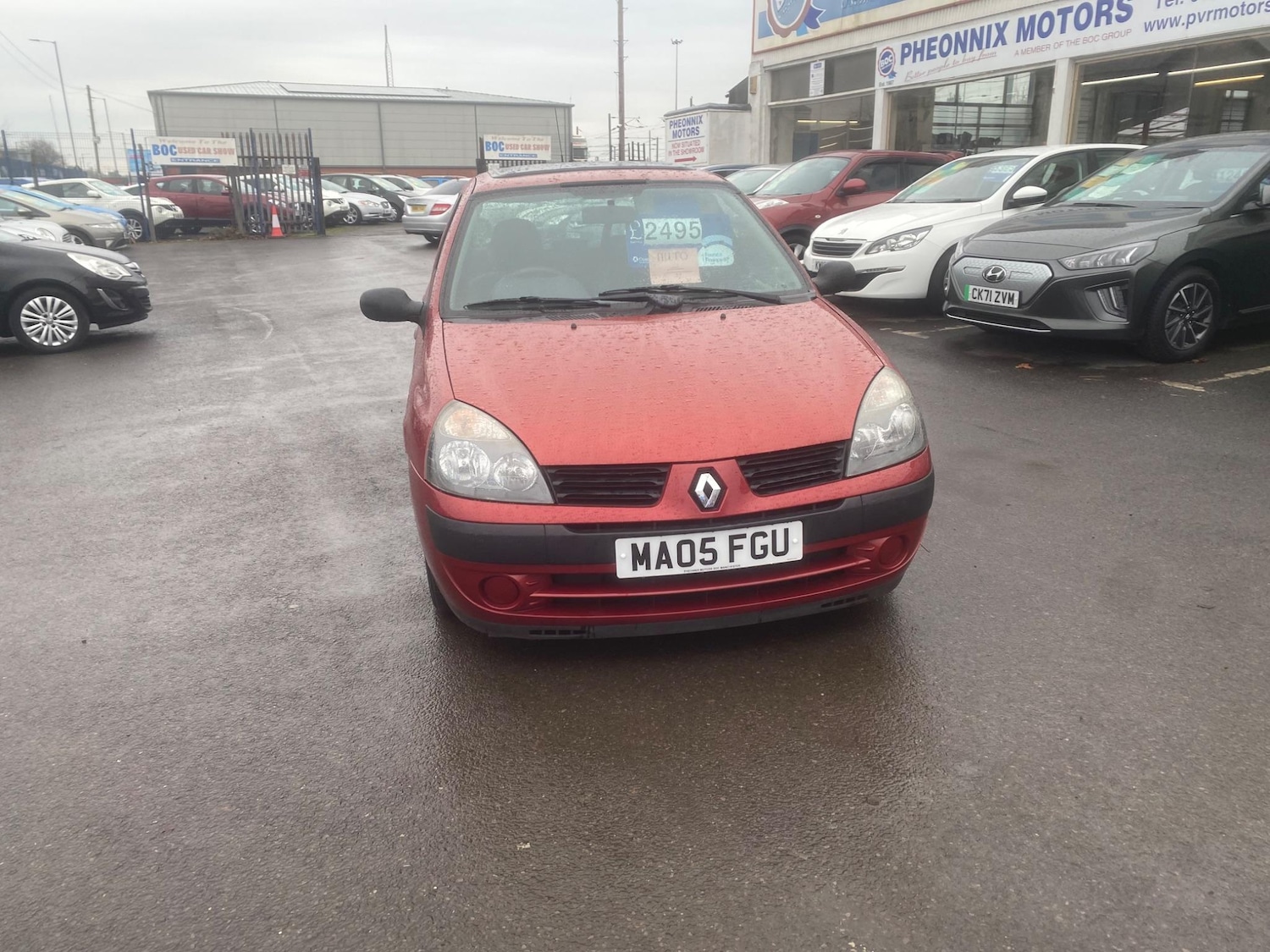 Used Renault Clio for sale - 76551102: Photo 8