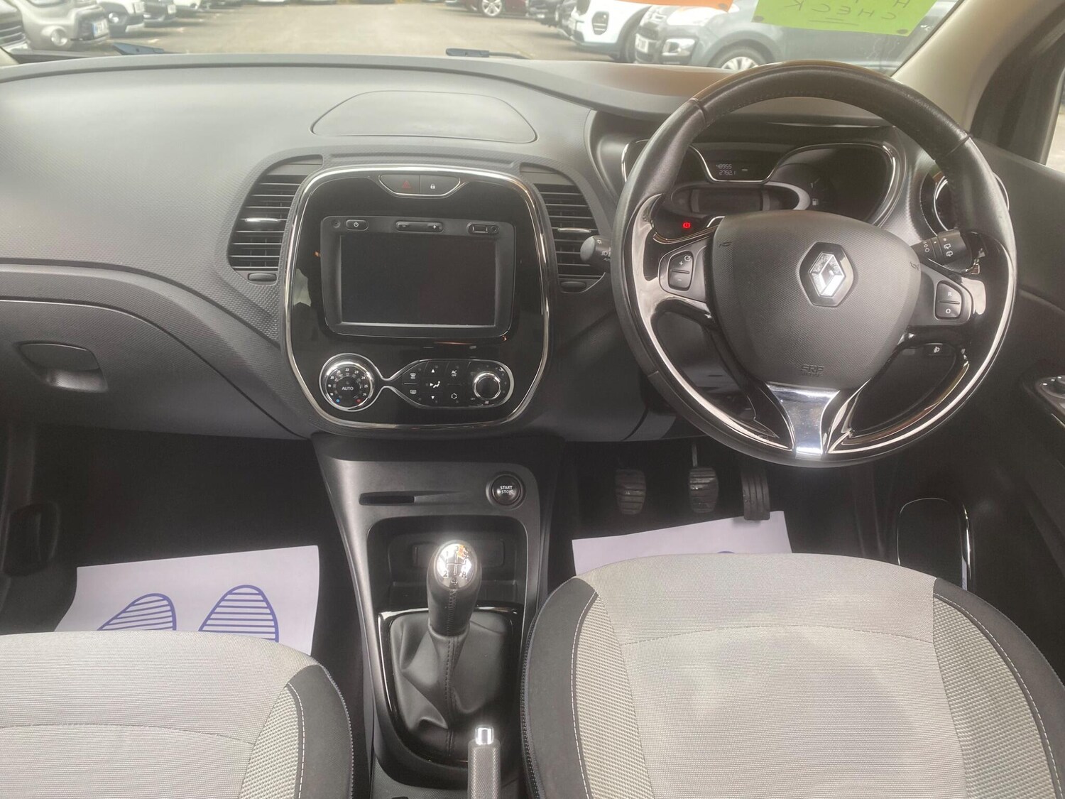 Used Renault Captur 2014 for sale - 76988549: Photo 49