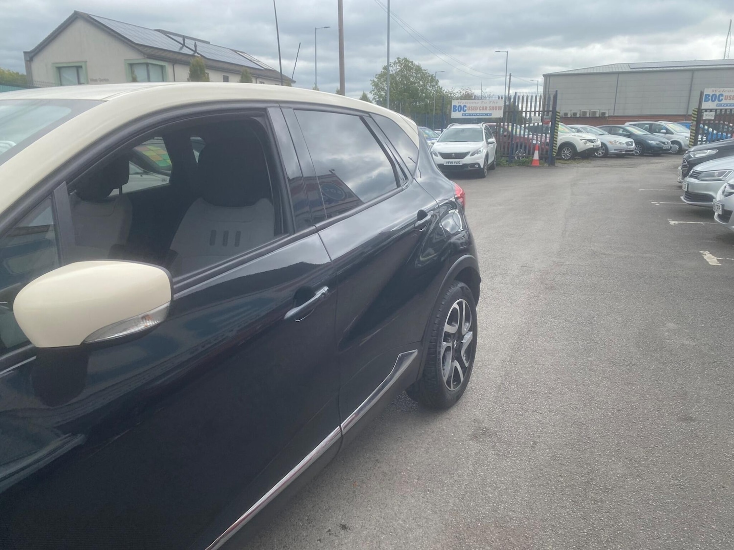 Used Renault Captur 2014 for sale - 76988549: Photo 74