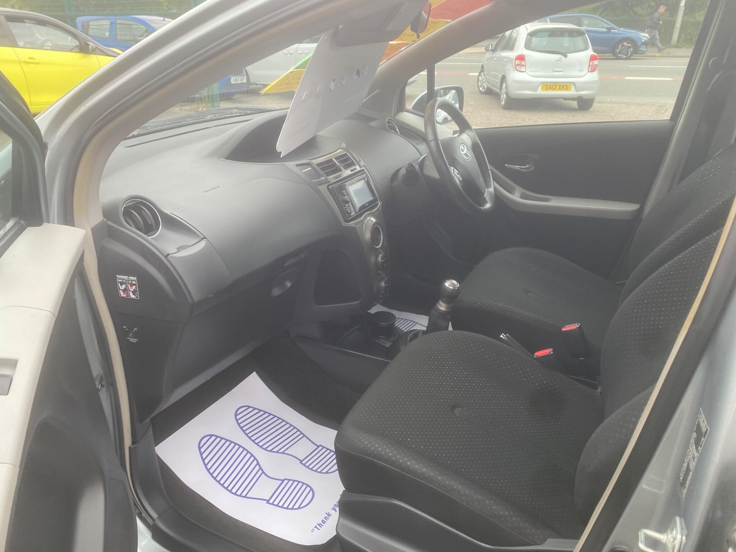 Used Toyota Yaris 2011 for sale - 76549391: Photo 24