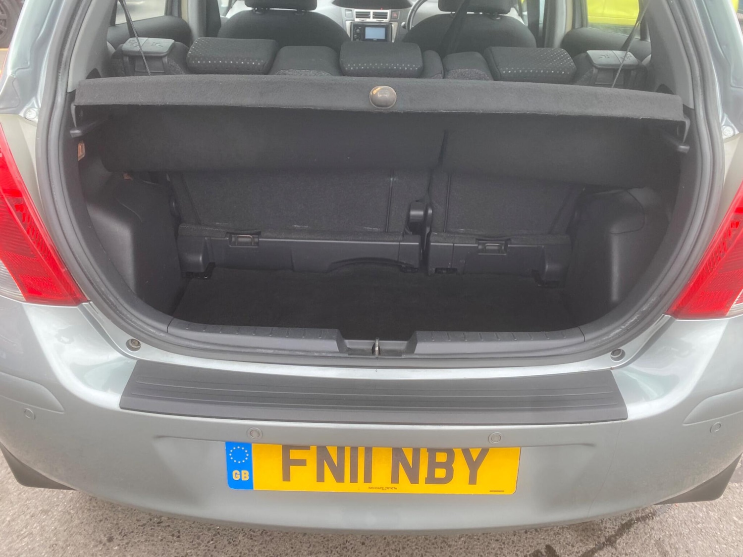 Used Toyota Yaris 2011 for sale - 76549391: Photo 40