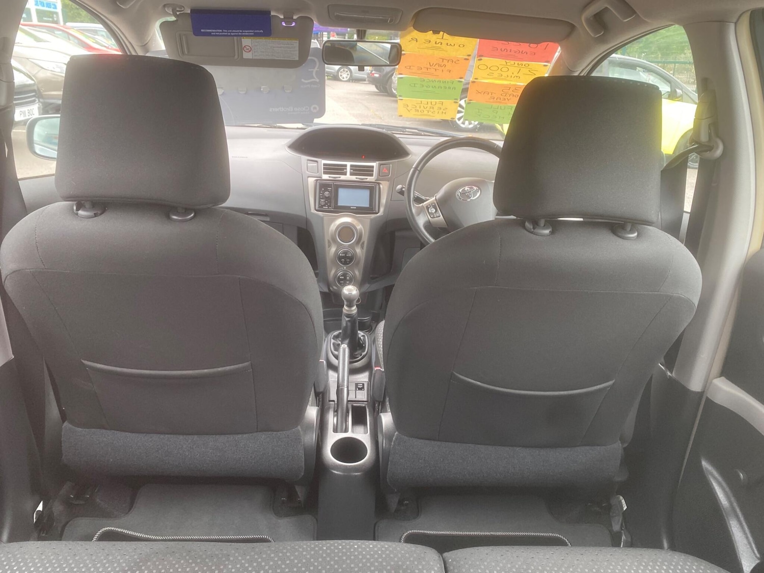 Used Toyota Yaris 2011 for sale - 76549391: Photo 45