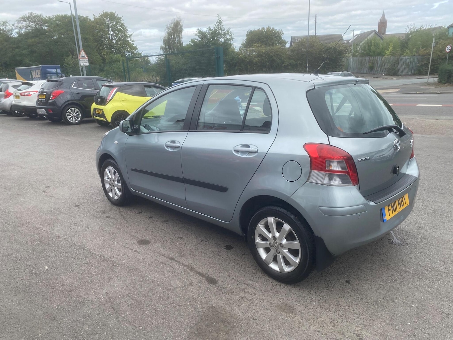 Used Toyota Yaris 2011 for sale - 76549391: Photo 74