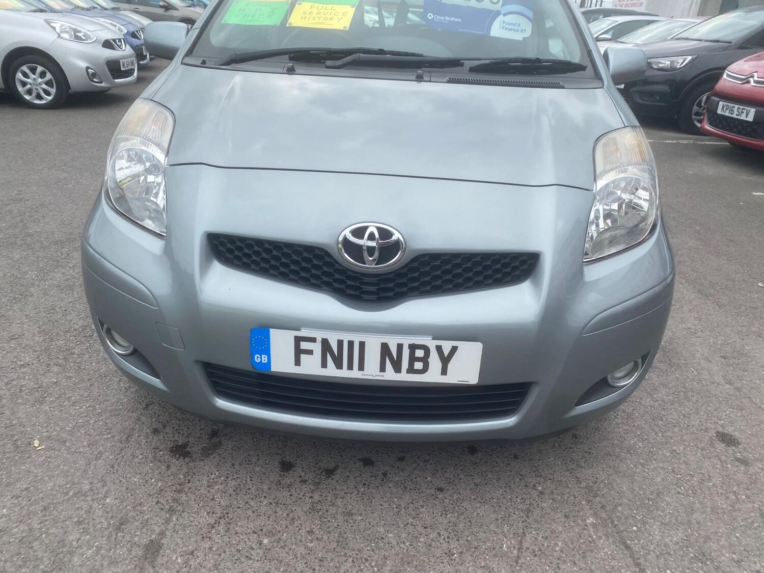 Used Toyota Yaris 2011 for sale - 76549391: Photo 87