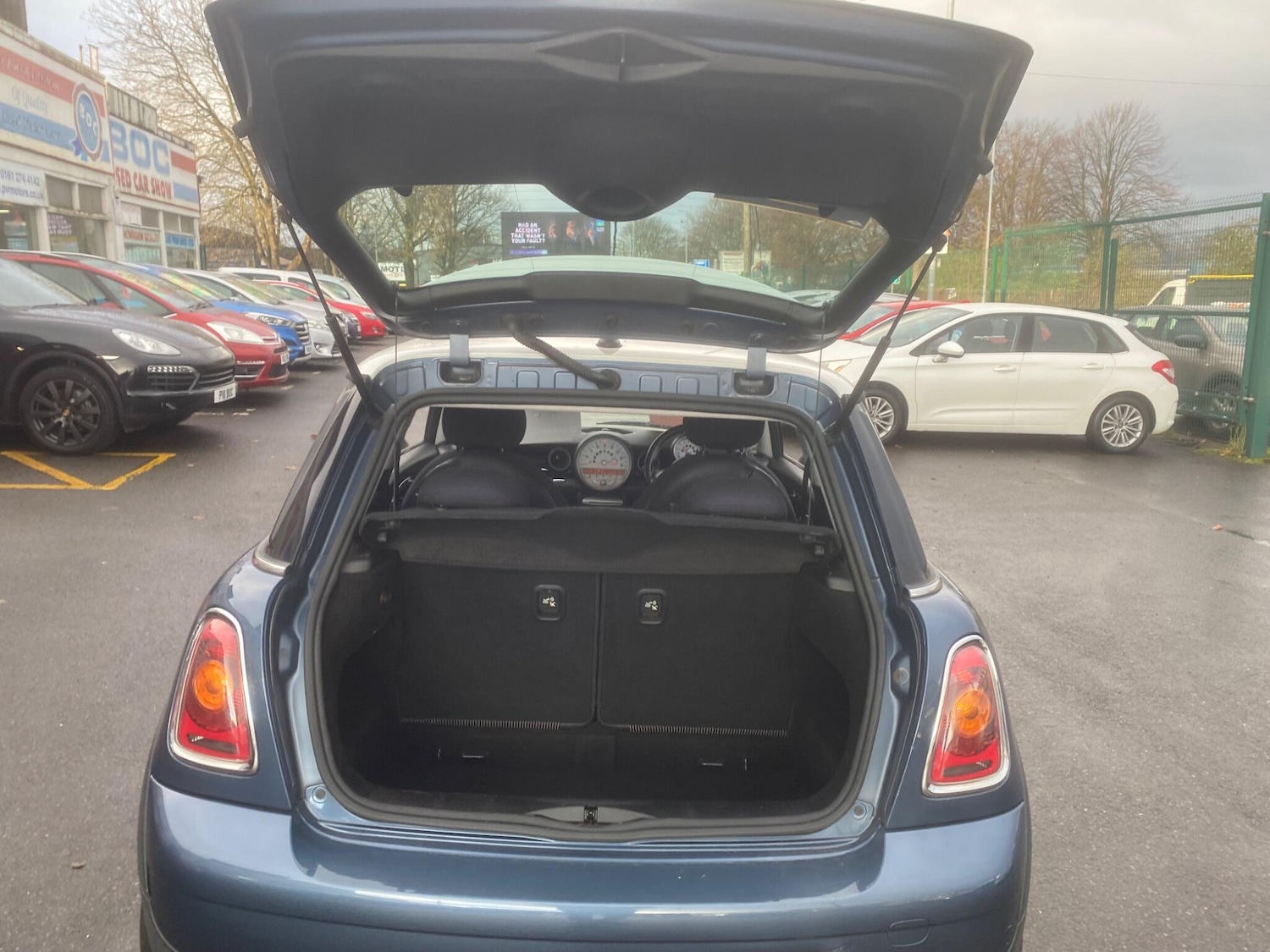 Used MINI Hatch 2009 for sale - 76996199: Photo 30