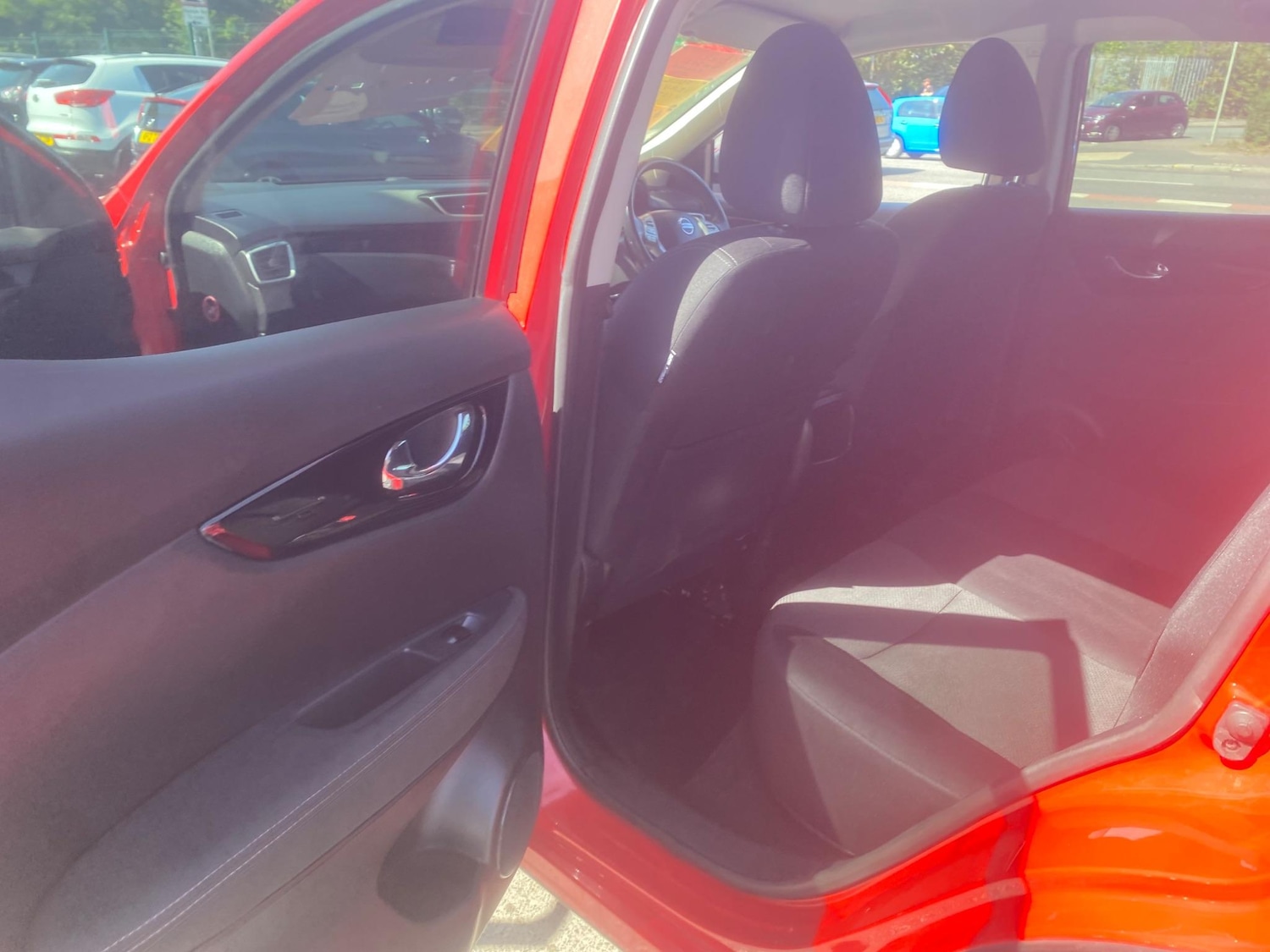 Used Nissan Qashqai 2016 for sale - 76549252: Photo 31