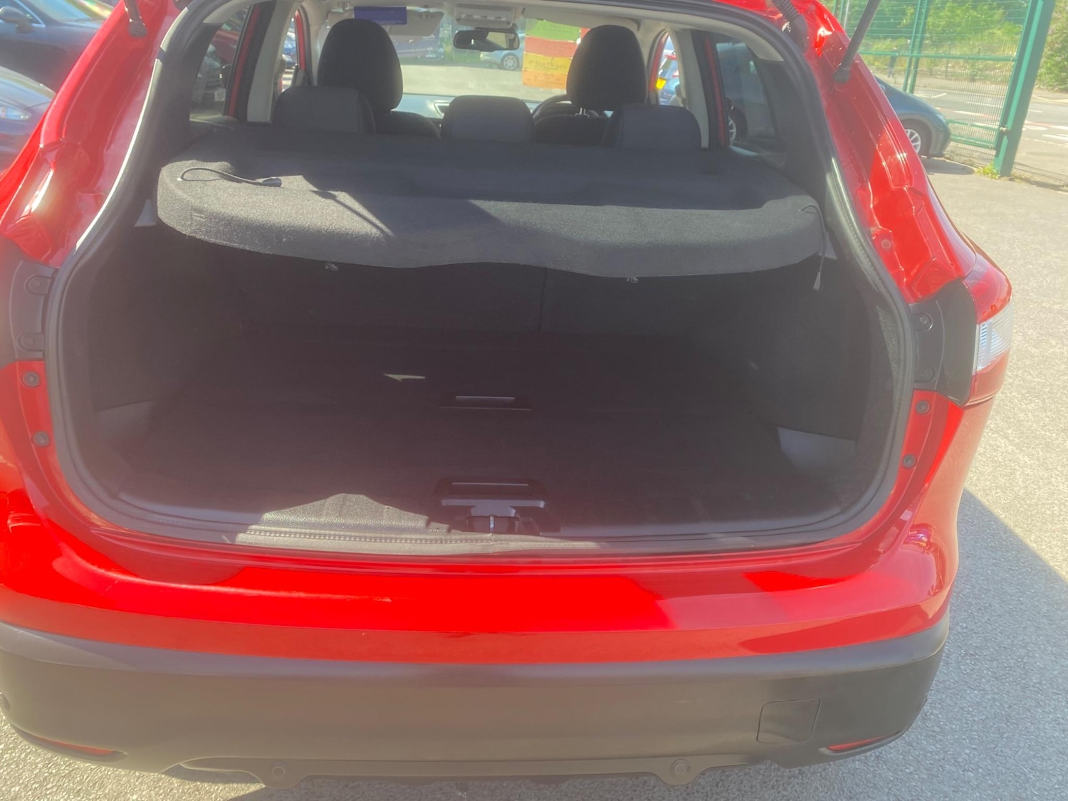 Used Nissan Qashqai 2016 for sale - 76549252: Photo 32