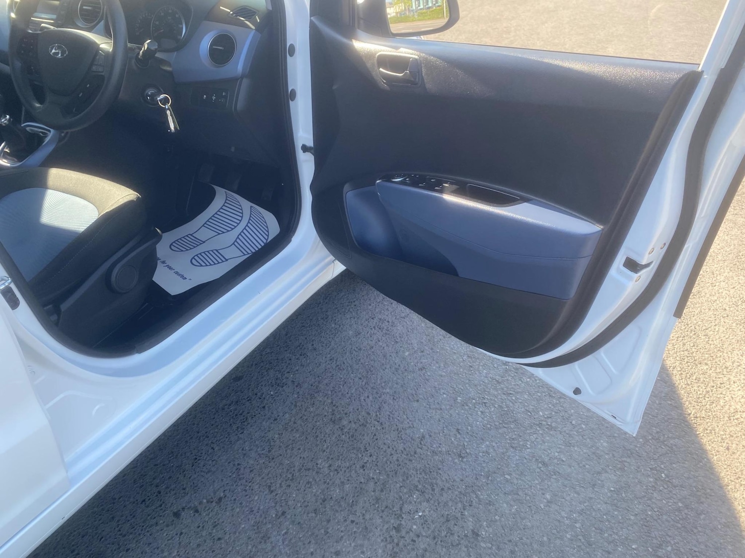 Used Hyundai i10 for sale - 76551019: Photo 73