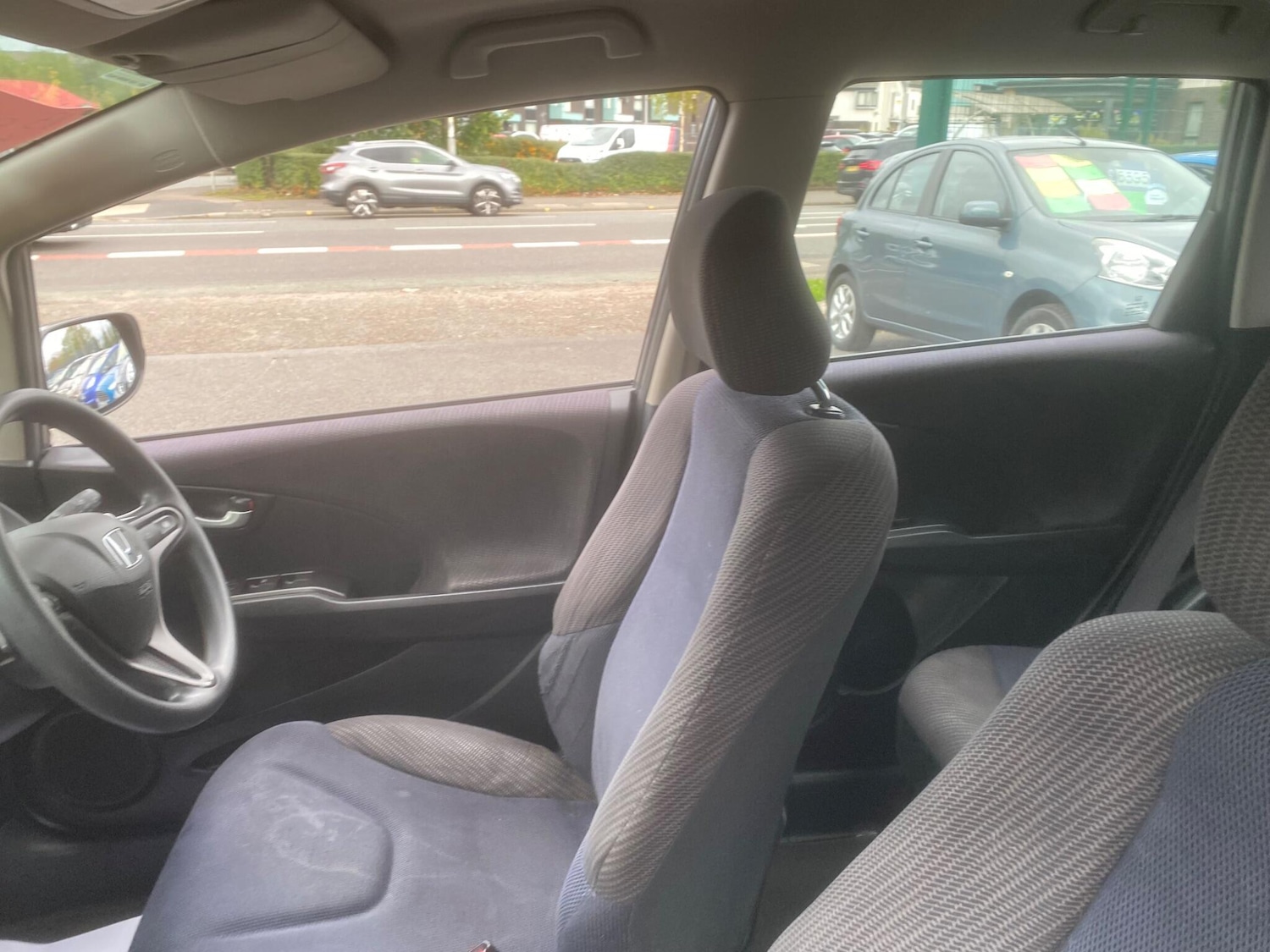 Used Honda Jazz 2012 for sale - 76550384: Photo 16