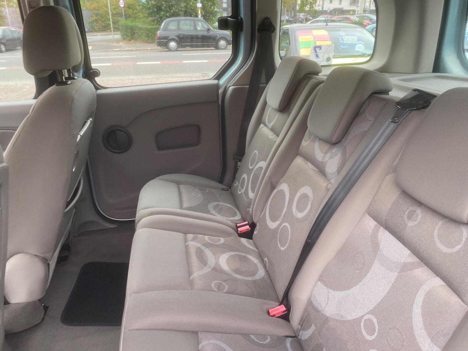 Used Renault Kangoo 2010 for sale - 76549378: Photo 26