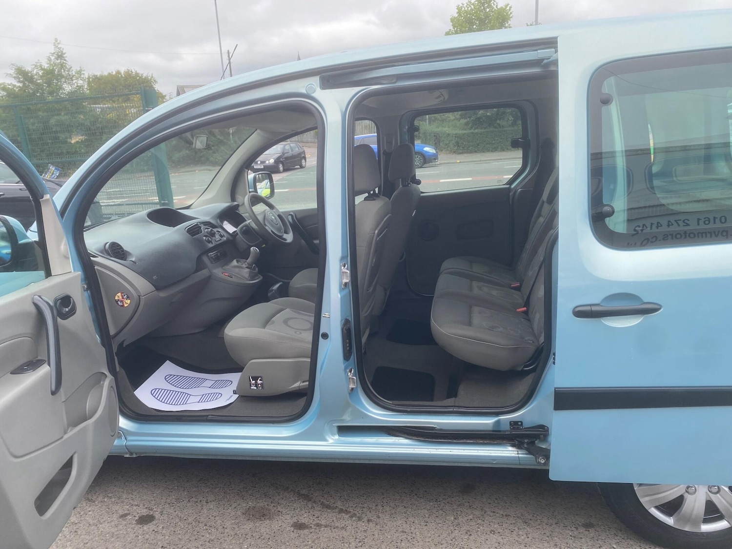 Used Renault Kangoo 2010 for sale - 76549378: Photo 30