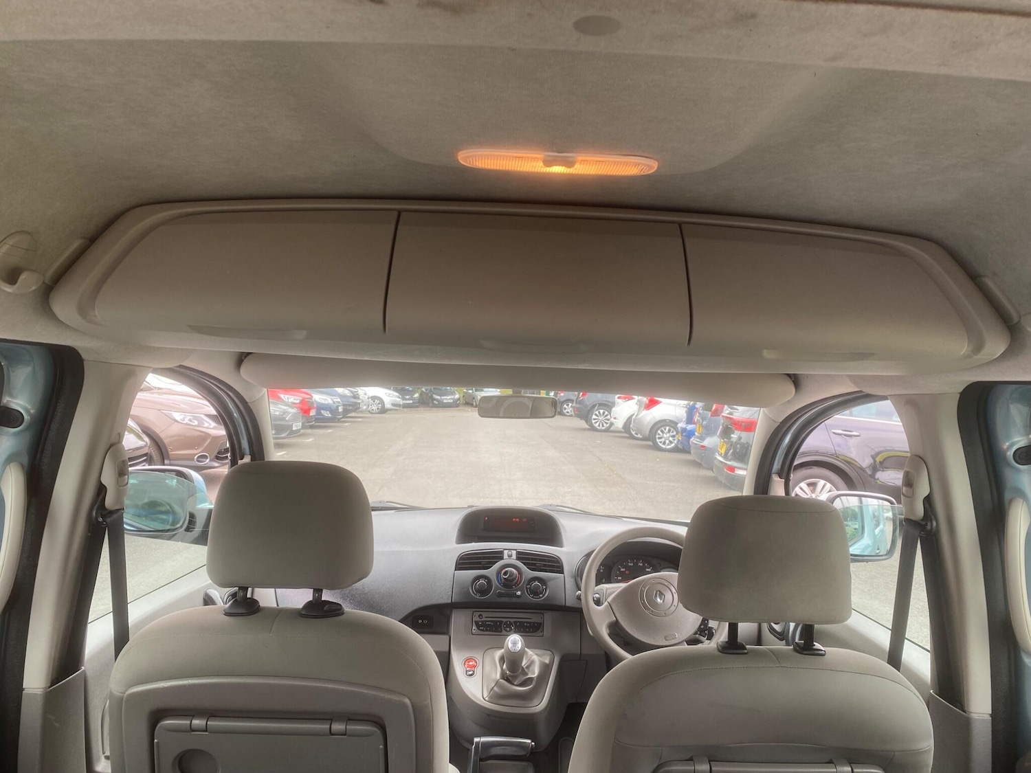 Used Renault Kangoo 2010 for sale - 76549378: Photo 42