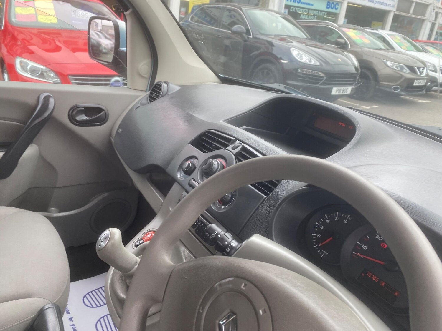 Used Renault Kangoo 2010 for sale - 76549378: Photo 58