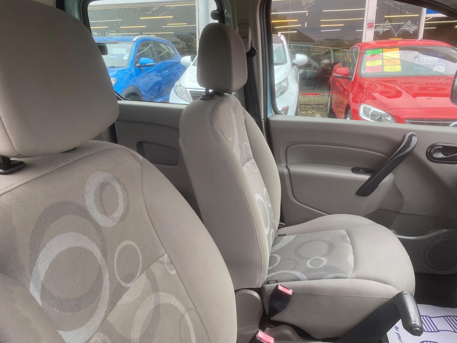 Used Renault Kangoo 2010 for sale - 76549378: Photo 63