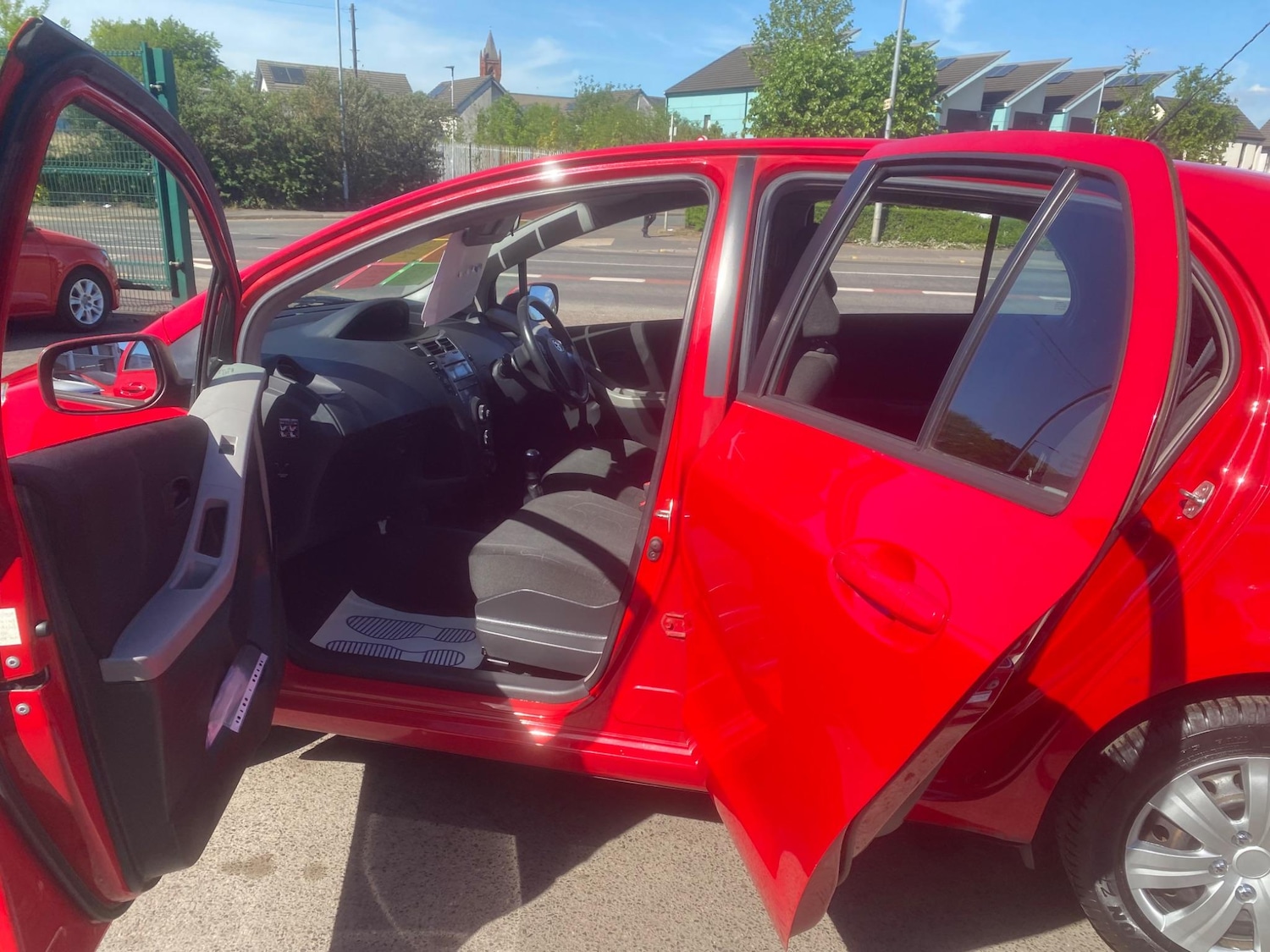 Used Toyota Yaris for sale - 76549457: Photo 31