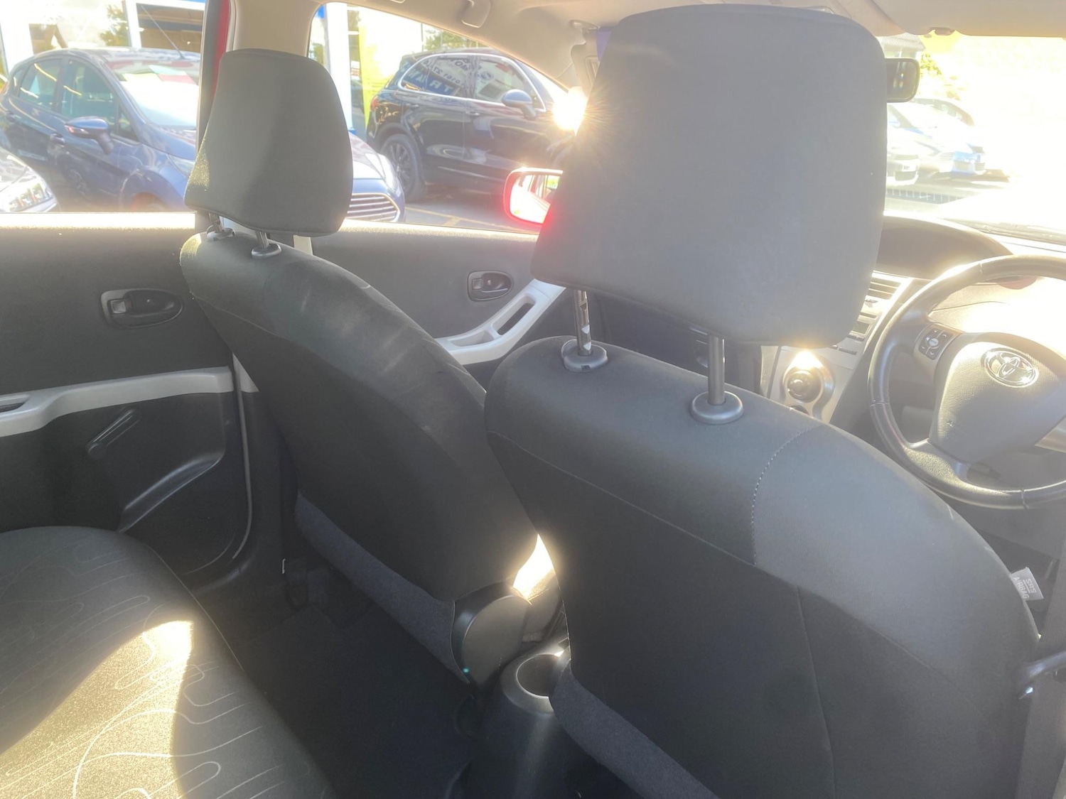 Used Toyota Yaris for sale - 76549457: Photo 53