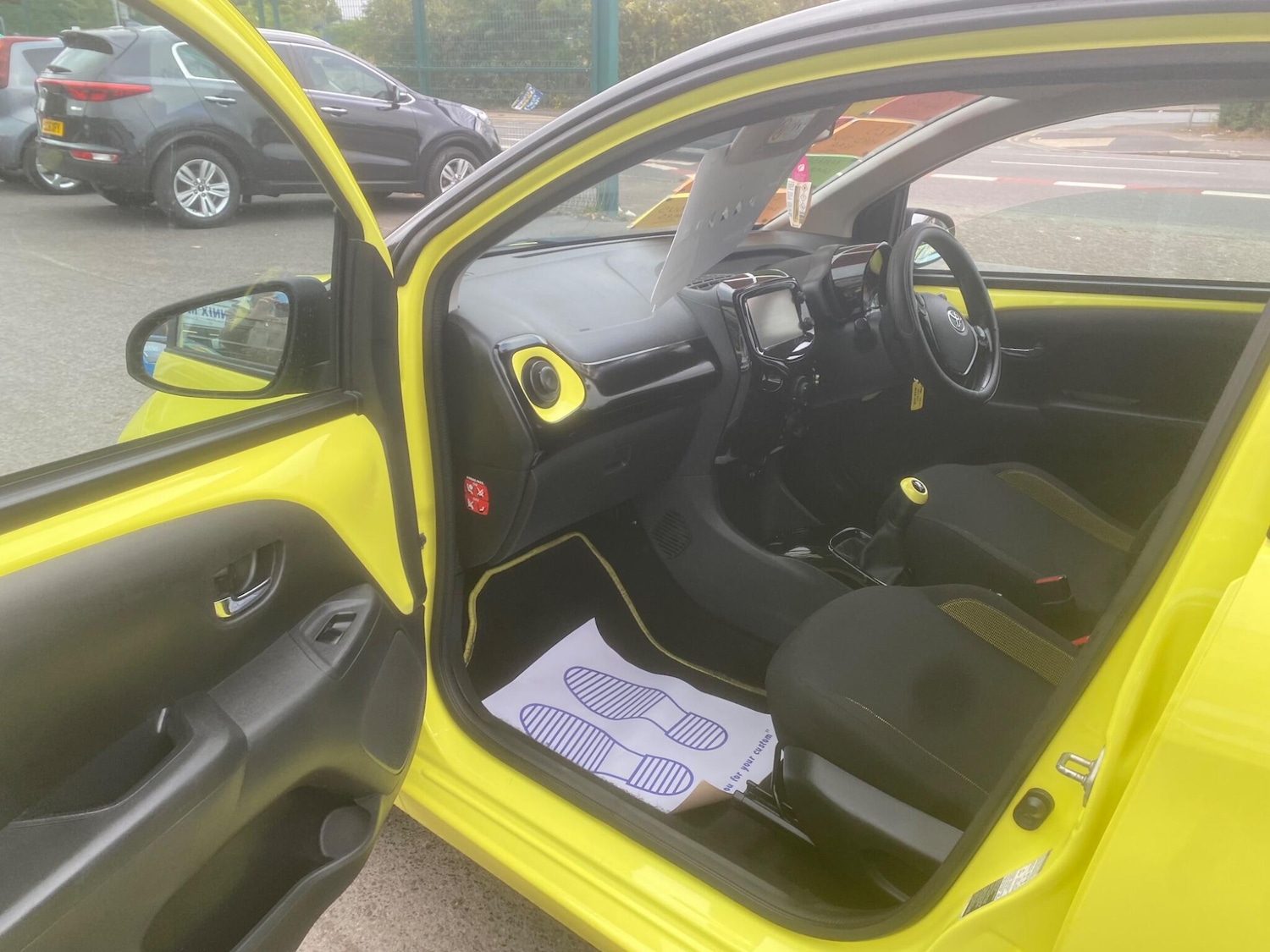 Used Toyota AYGO 2016 for sale - 76539610: Photo 23