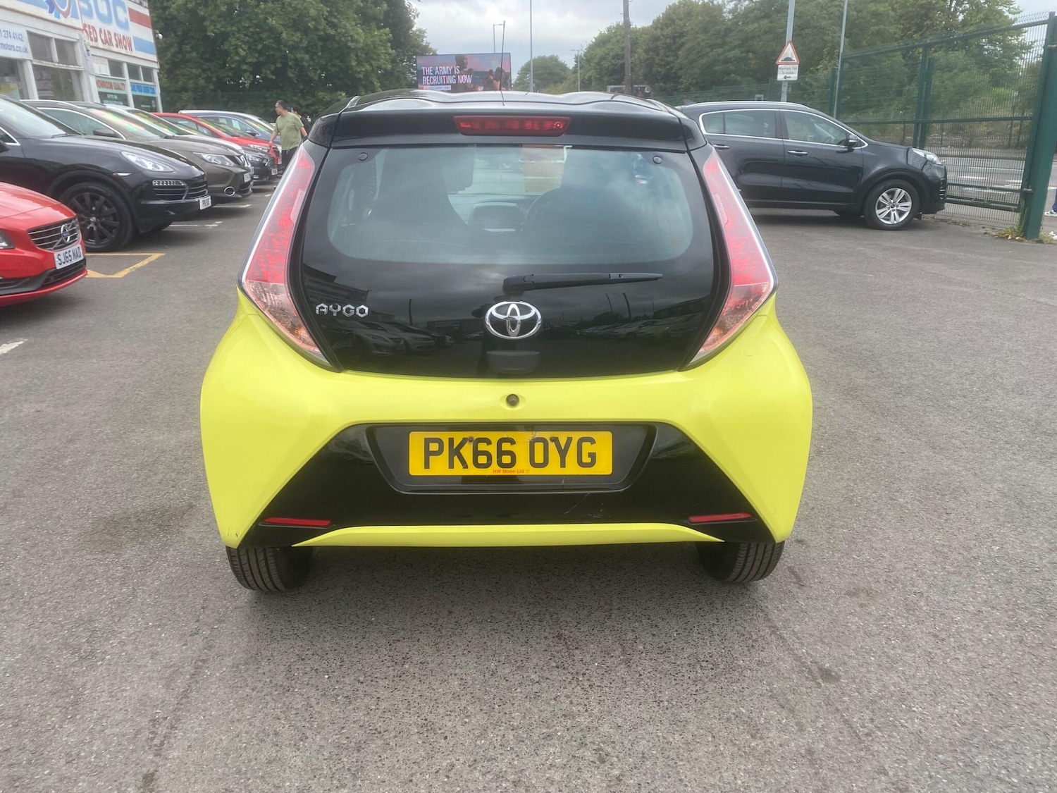 Used Toyota AYGO 2016 for sale - 76539610: Photo 31