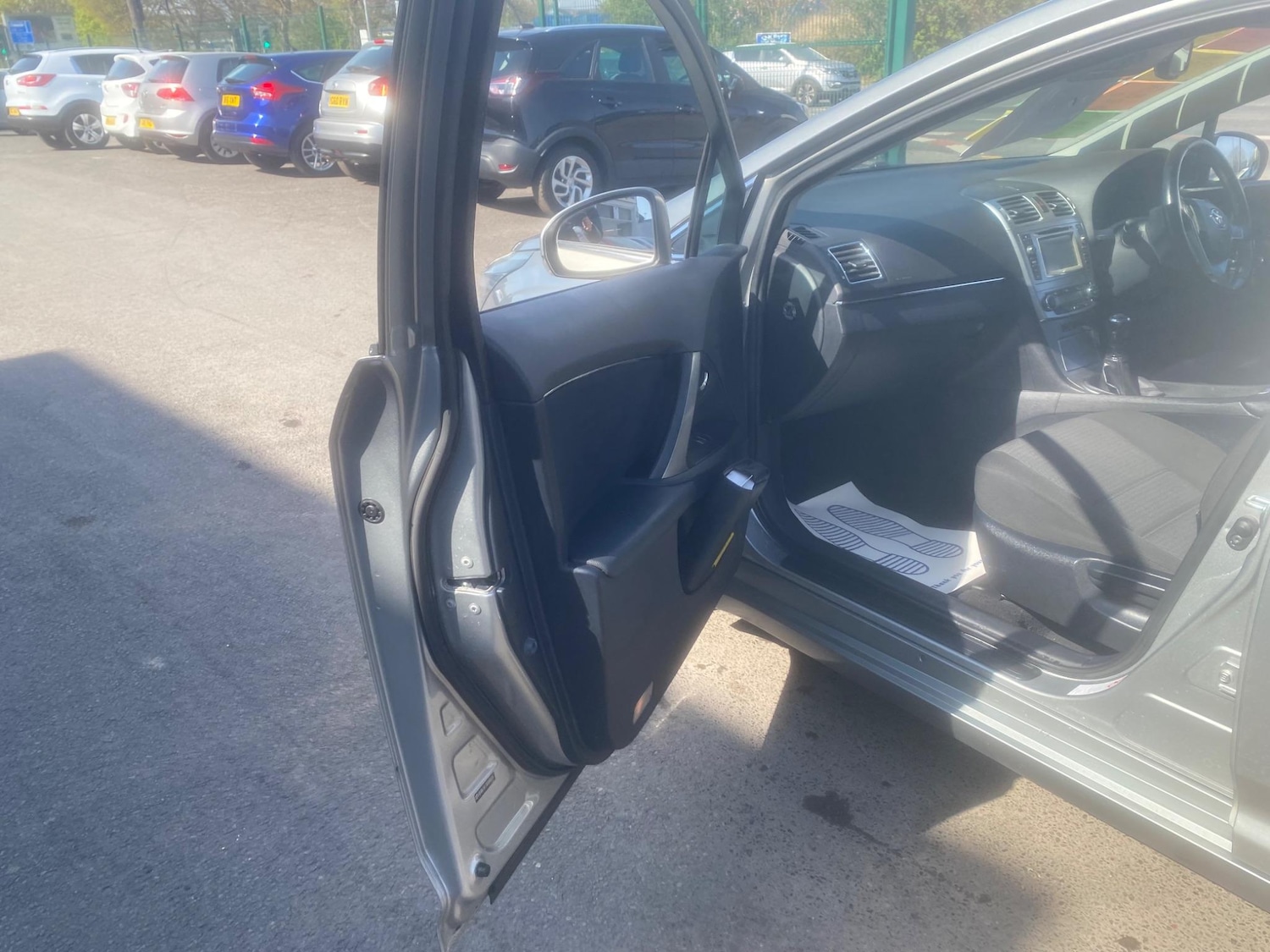 Used Toyota Avensis 2012 for sale - 76551006: Photo 24