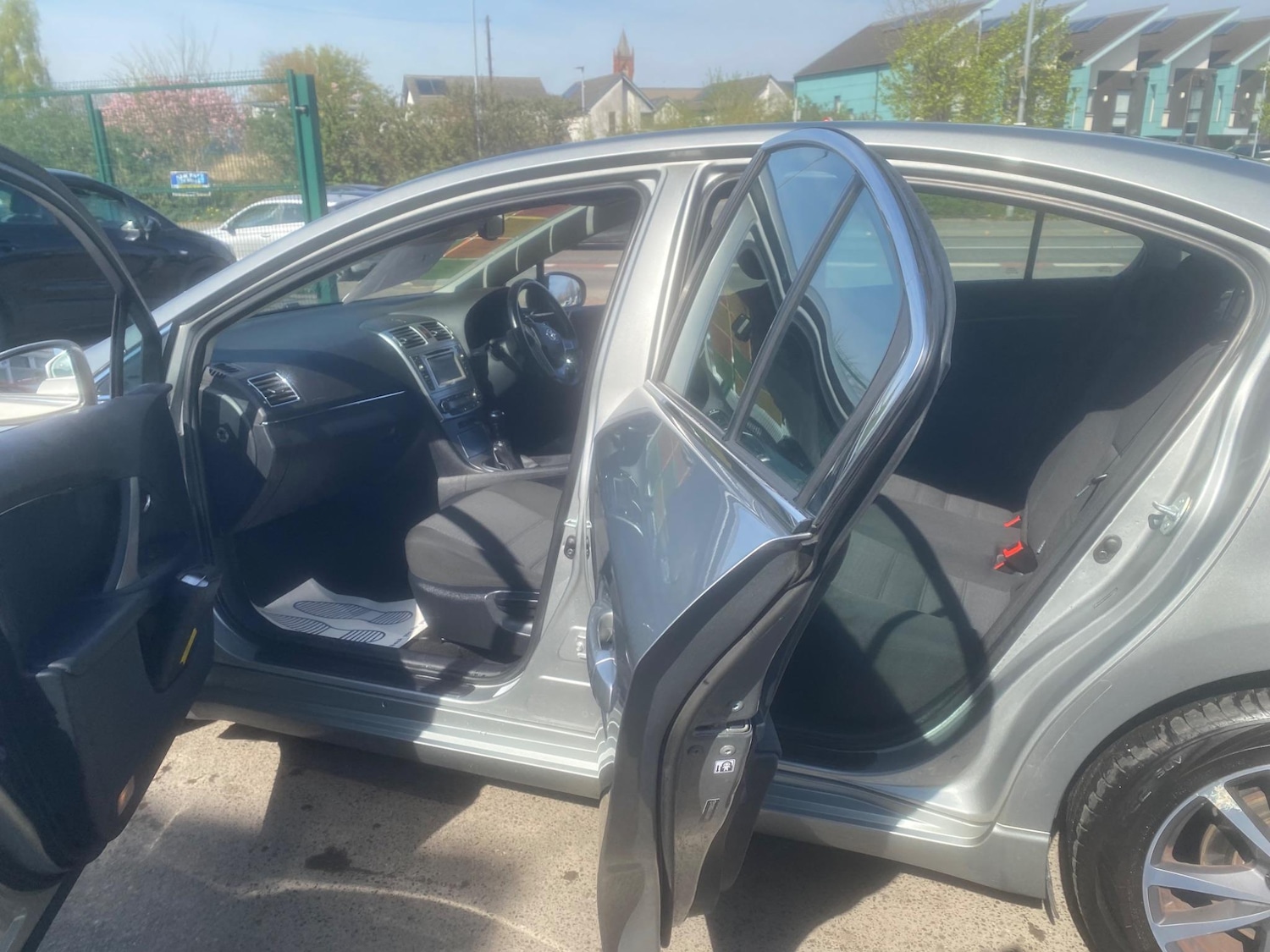 Used Toyota Avensis 2012 for sale - 76551006: Photo 31