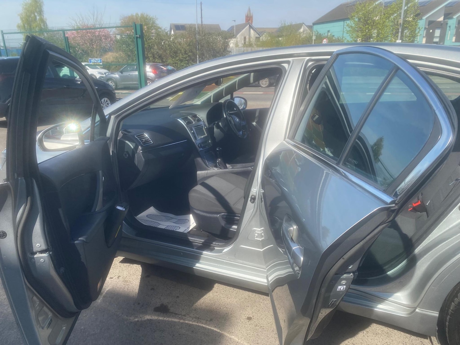 Used Toyota Avensis 2012 for sale - 76551006: Photo 38