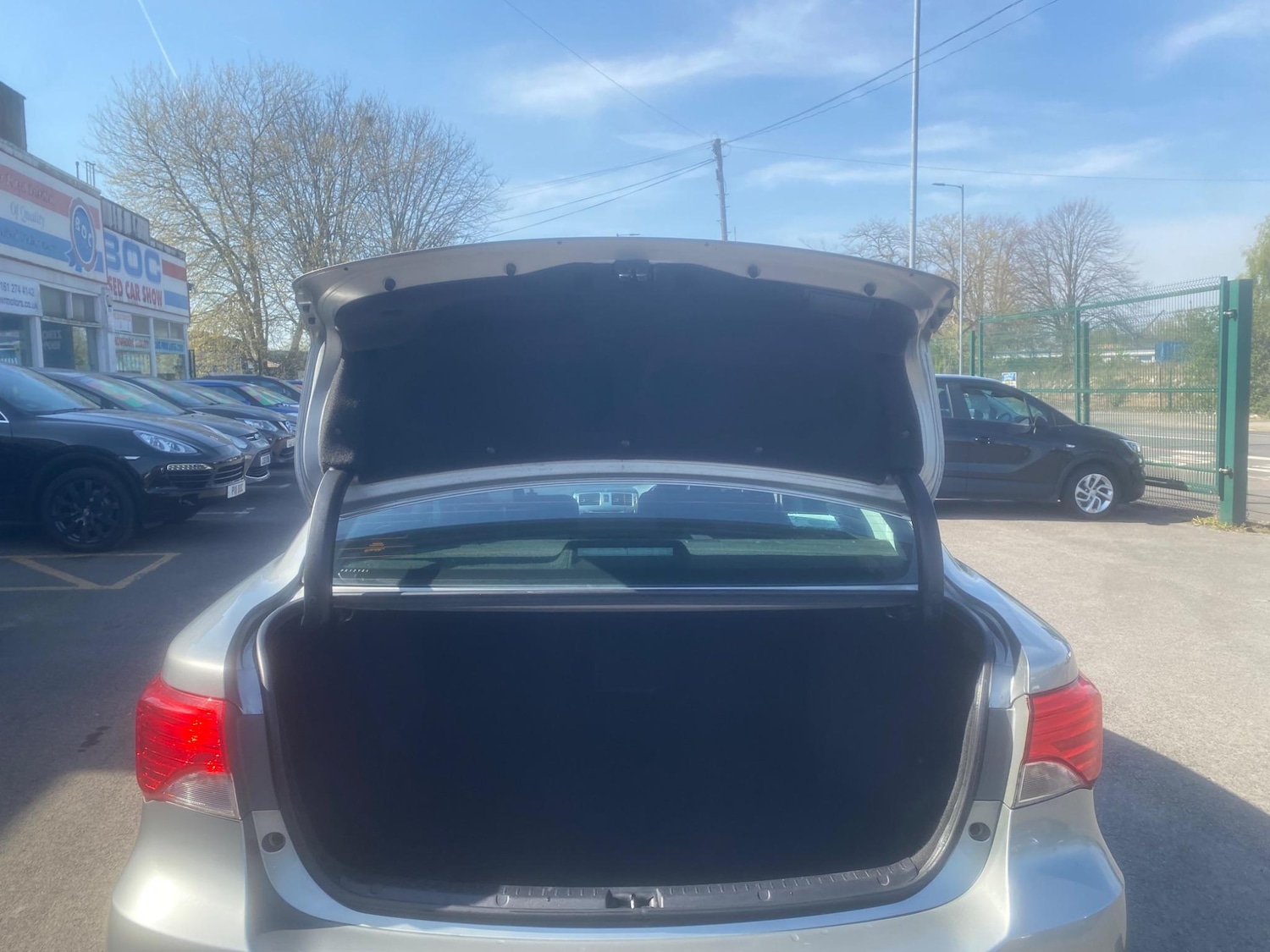 Used Toyota Avensis 2012 for sale - 76551006: Photo 43