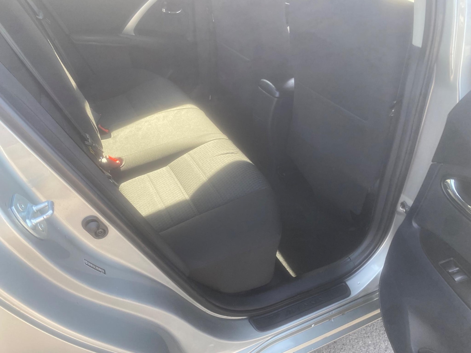 Used Toyota Avensis 2012 for sale - 76551006: Photo 52