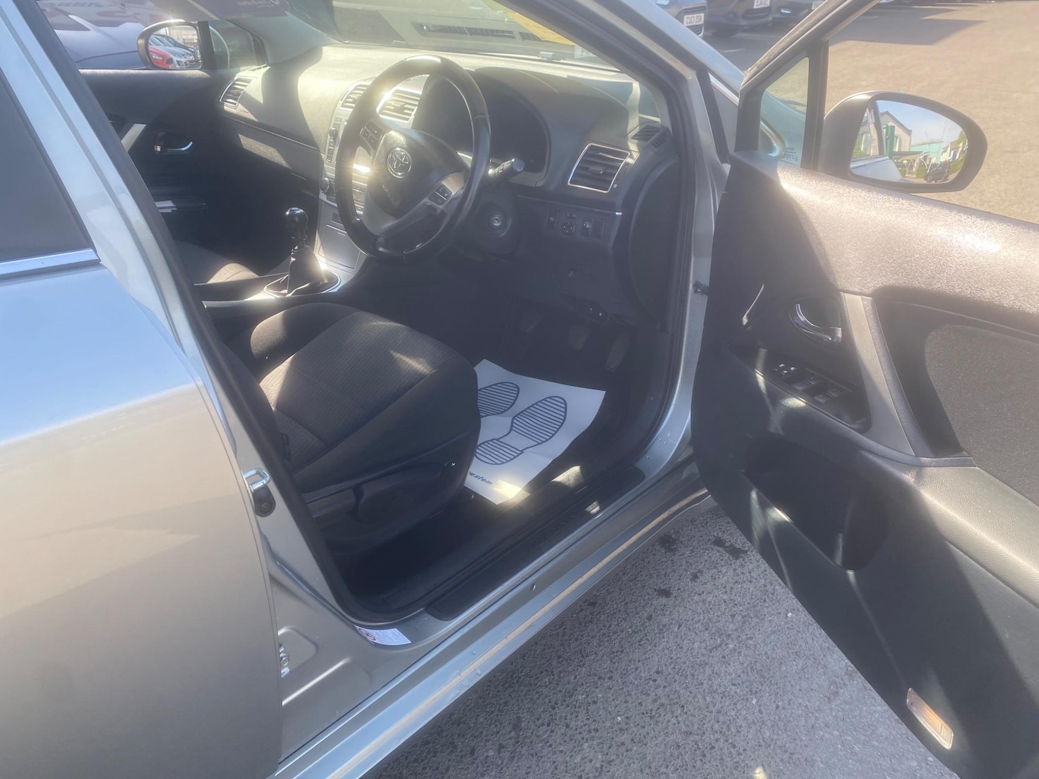 Used Toyota Avensis 2012 for sale - 76551006: Photo 67