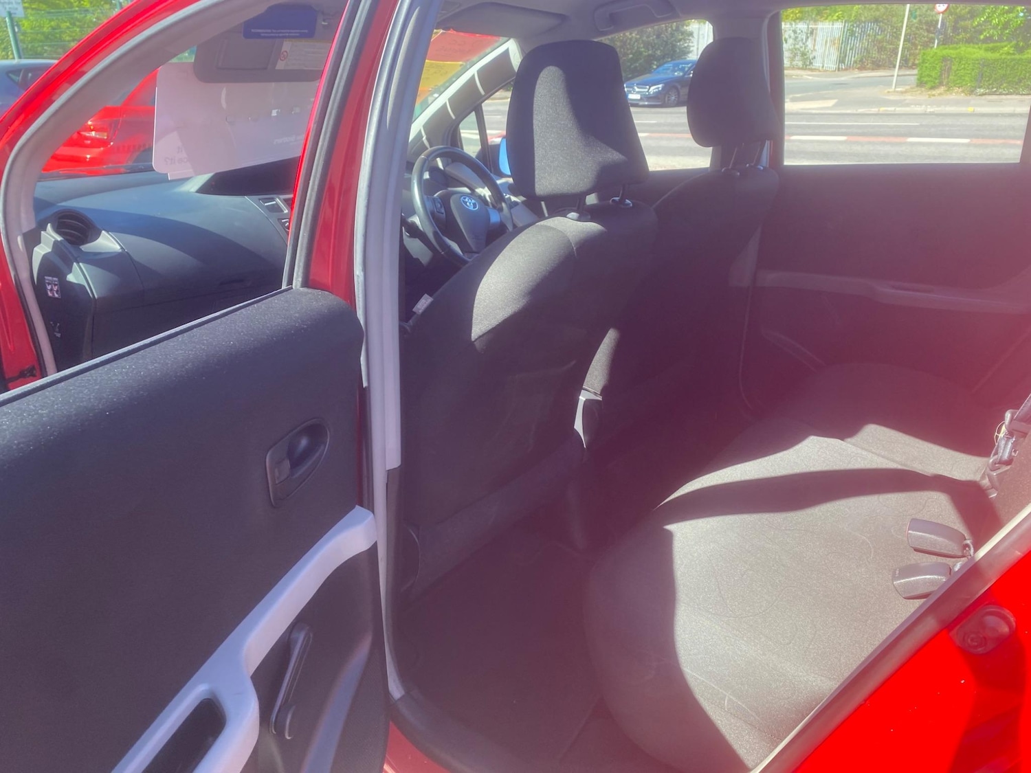 Used Toyota Yaris 2009 for sale - 76991146: Photo 28