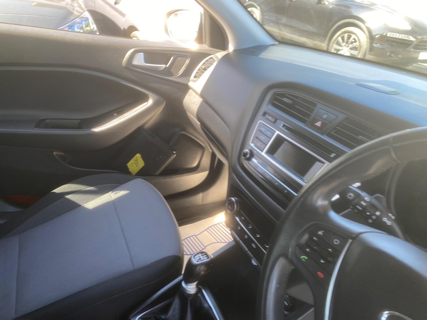 Used Hyundai i20 2016 for sale - 76549364: Photo 61