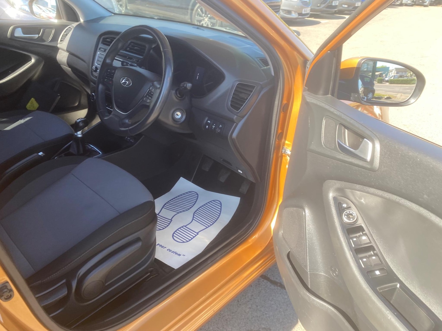 Used Hyundai i20 2016 for sale - 76549364: Photo 74